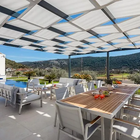 Luxury Dolac: Private Oasis With Heated Infinity Pool Villa *